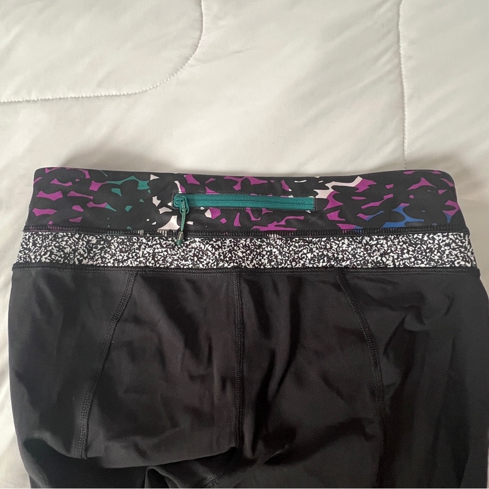 Lululemon black colorful leggings - Picture 3 of 8